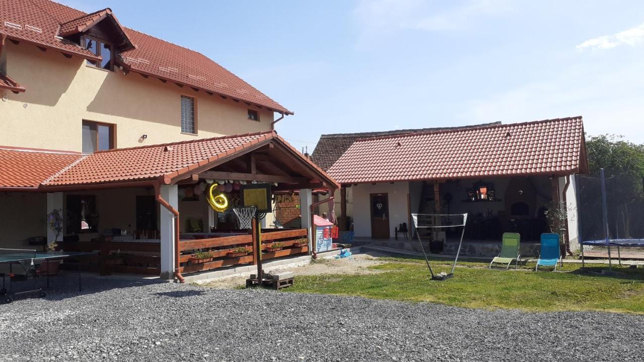 Casa Raisa & Maria Hotell Ocna Sibiului Exteriör bild