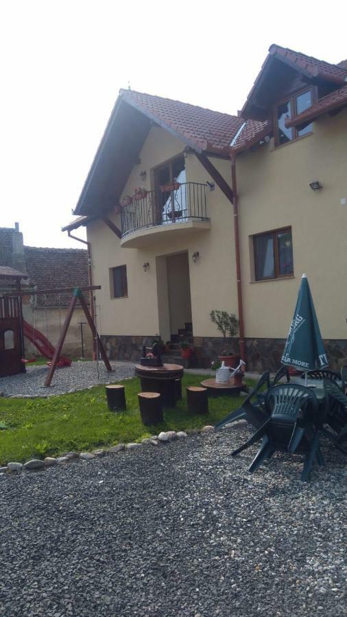 Casa Raisa & Maria Hotell Ocna Sibiului Exteriör bild